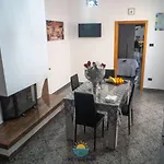 Tra I Due Mari Apartament
